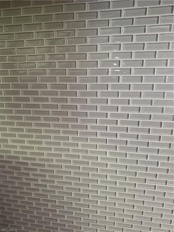 1180 Diana AVE, Naples, FL 34103