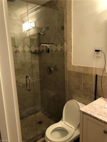 1180 Diana AVE, Naples, FL 34103