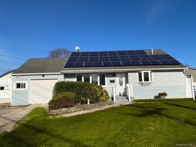 249 Claywood, Brentwood, NY 11717