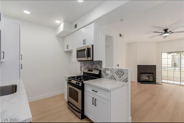 3318 North Decatur Boulevard 1020, Las Vegas, NV 89130