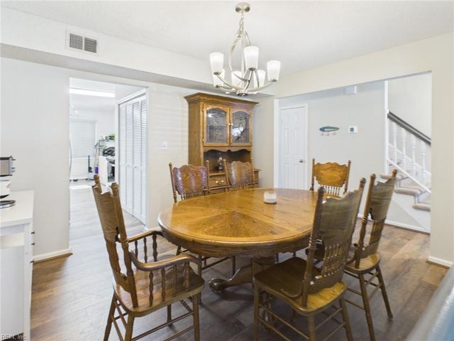 205 Dalebrook DR, Virginia Beach, VA 23454