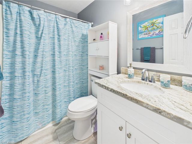 205 Dalebrook DR, Virginia Beach, VA 23454