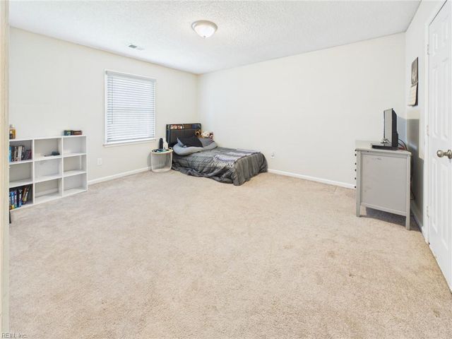 205 Dalebrook DR, Virginia Beach, VA 23454