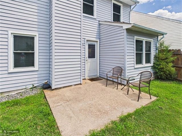 205 Dalebrook DR, Virginia Beach, VA 23454