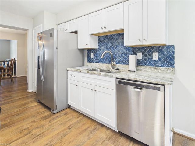 205 Dalebrook DR, Virginia Beach, VA 23454
