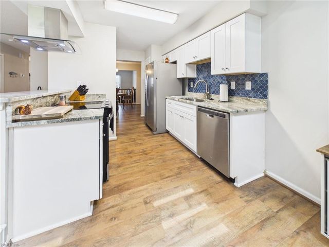 205 Dalebrook DR, Virginia Beach, VA 23454