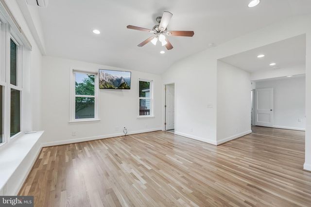 3003 FINDLEY RD, Kensington, MD 20895
