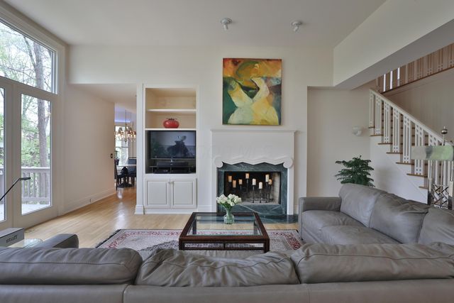 455 Walhalla Road, Columbus, OH 43202