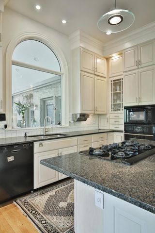 455 Walhalla Road, Columbus, OH 43202