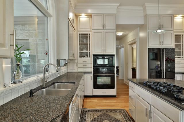 455 Walhalla Road, Columbus, OH 43202
