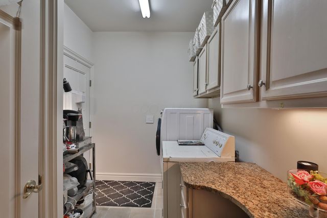455 Walhalla Road, Columbus, OH 43202