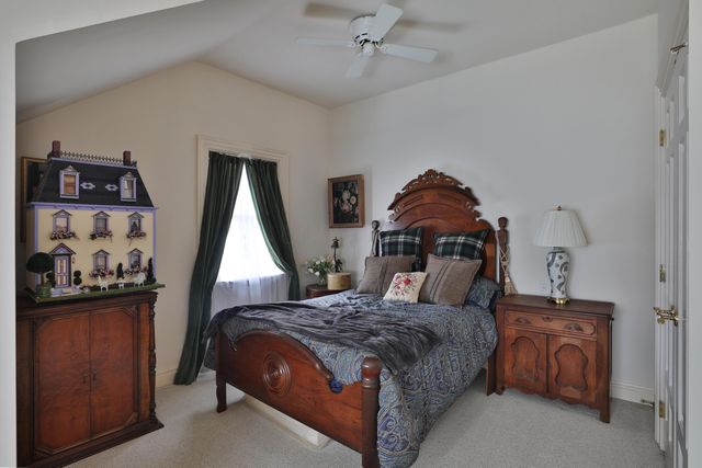 455 Walhalla Road, Columbus, OH 43202