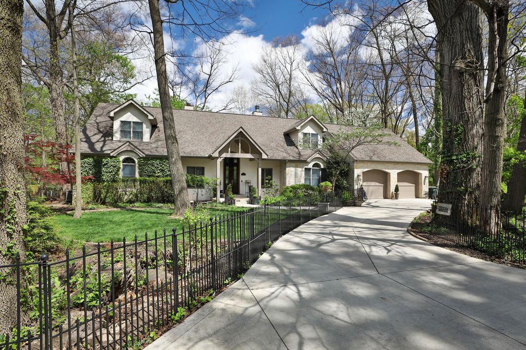 455 Walhalla Road, Columbus, OH 43202