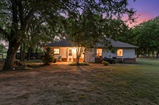 109 Pleasant Run, Reno, TX 76020