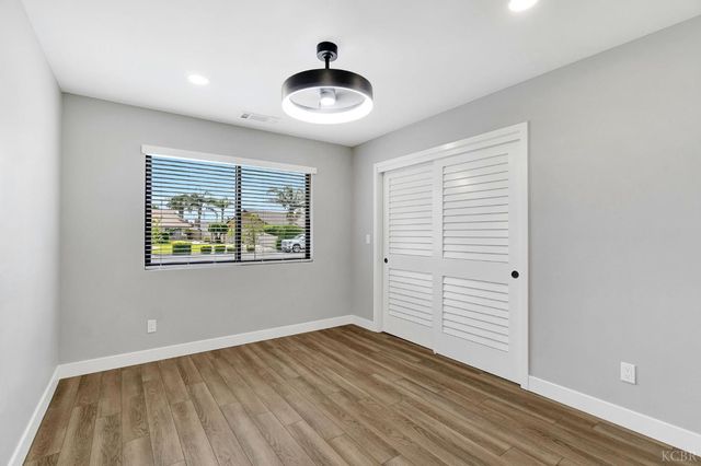 2344 Magnolia Court, Hanford, CA 93230
