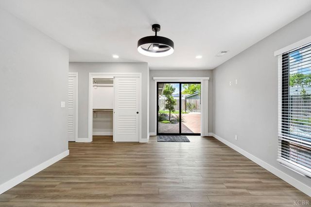 2344 Magnolia Court, Hanford, CA 93230