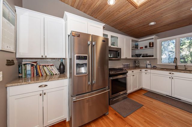 3007 Hartnett Boulevard, Isle Of Palms, SC 29451