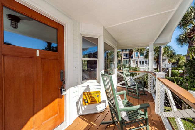 3007 Hartnett Boulevard, Isle Of Palms, SC 29451