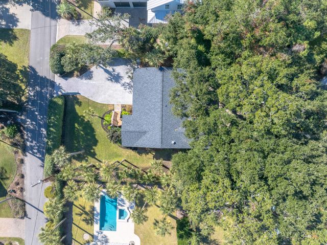 3007 Hartnett Boulevard, Isle Of Palms, SC 29451