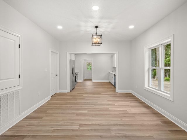 609 S Division St, Deridder, LA 70634