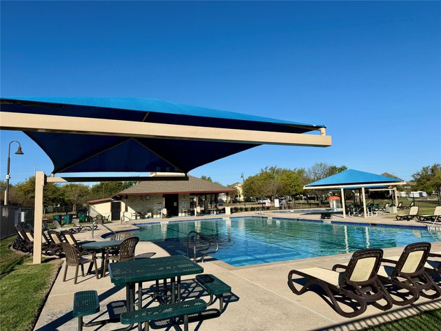 1044 Lost Pines LN, Cedar Park, TX 78613