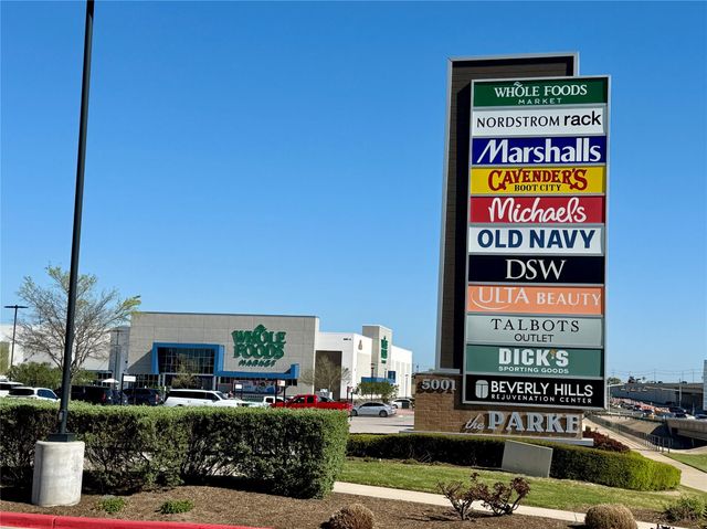 1044 Lost Pines LN, Cedar Park, TX 78613