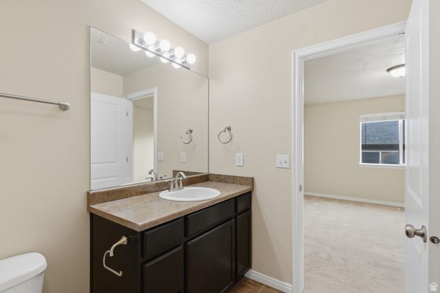 3086 DESERT LILY DR, Lehi, UT 84043