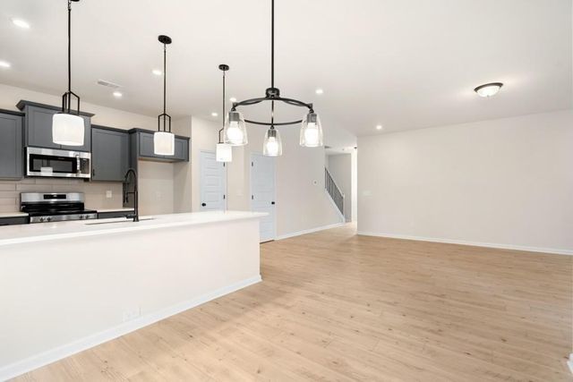 421 Fair Oak Lane, Calhoun, GA 30701