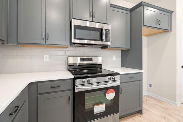 421 Fair Oak Lane, Calhoun, GA 30701