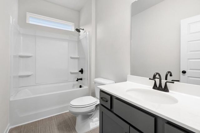 421 Fair Oak Lane, Calhoun, GA 30701