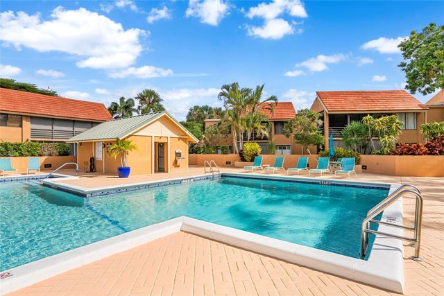 11205 Green Lake 204 Drive 204, Boynton Beach, FL 33437