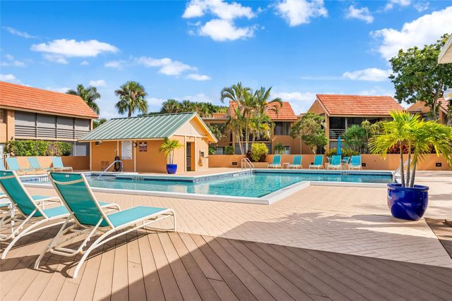 11205 Green Lake 204 Drive 204, Boynton Beach, FL 33437