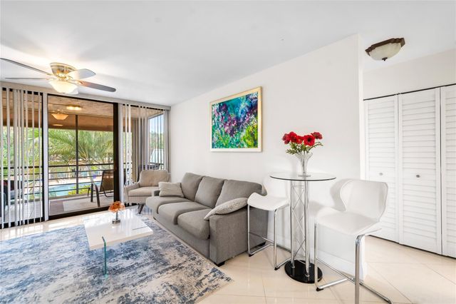 11205 Green Lake 204 Drive 204, Boynton Beach, FL 33437