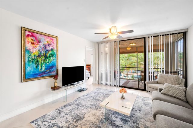 11205 Green Lake 204 Drive 204, Boynton Beach, FL 33437