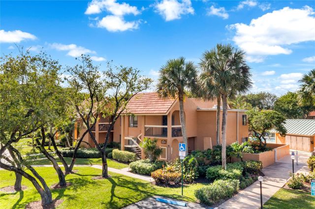 11205 Green Lake 204 Drive 204, Boynton Beach, FL 33437