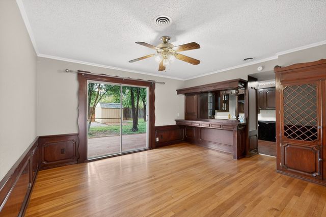 1903 Skylark Drive, Arlington, TX 76010