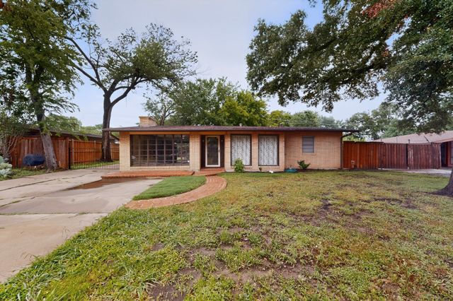 1903 Skylark Drive, Arlington, TX 76010