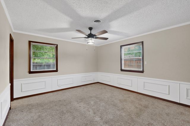 1903 Skylark Drive, Arlington, TX 76010