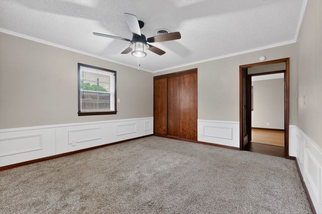 1903 Skylark Drive, Arlington, TX 76010