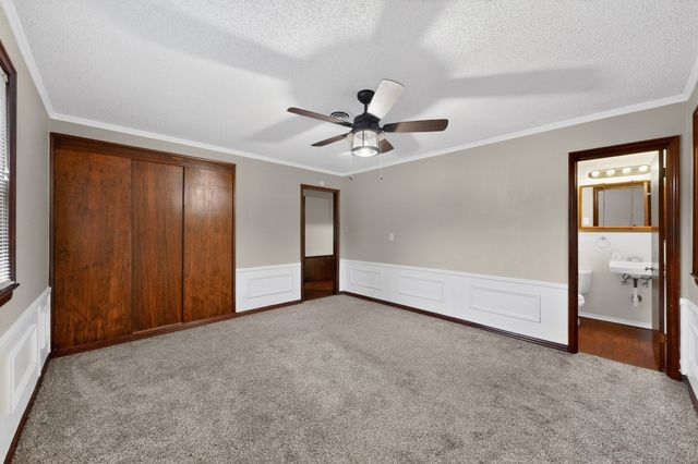 1903 Skylark Drive, Arlington, TX 76010