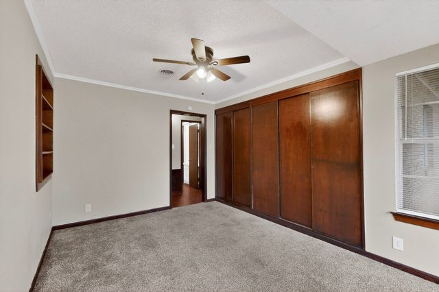 1903 Skylark Drive, Arlington, TX 76010