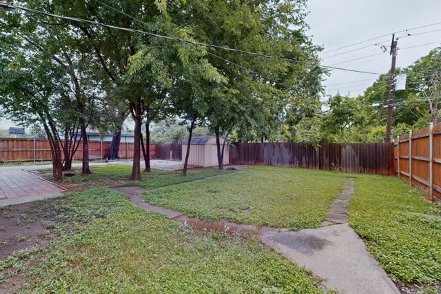 1903 Skylark Drive, Arlington, TX 76010