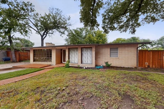 1903 Skylark Drive, Arlington, TX 76010