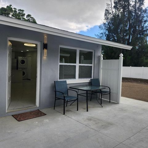 15406 AVALON AVENUE 4, Clearwater, FL 33760