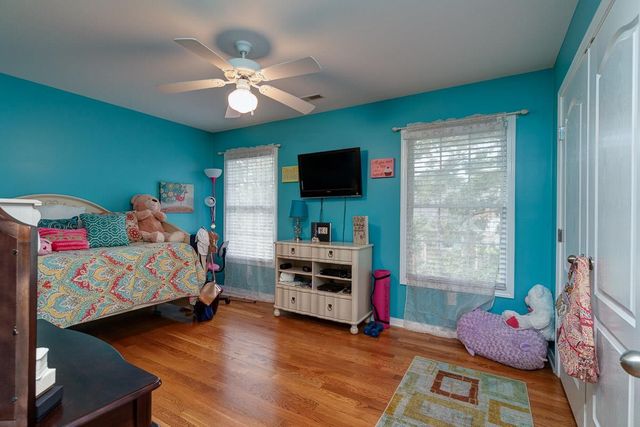 403 Carmel Dr, Murfreesboro, TN 37128