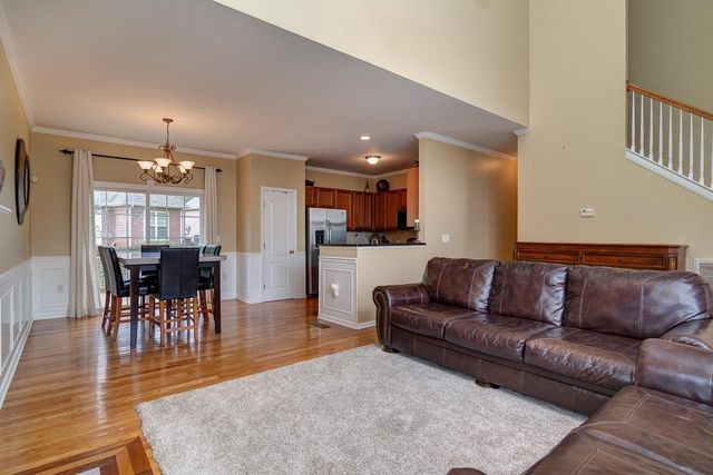 403 Carmel Dr, Murfreesboro, TN 37128