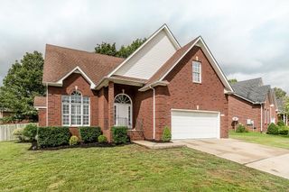403 Carmel Dr, Murfreesboro, TN 37128