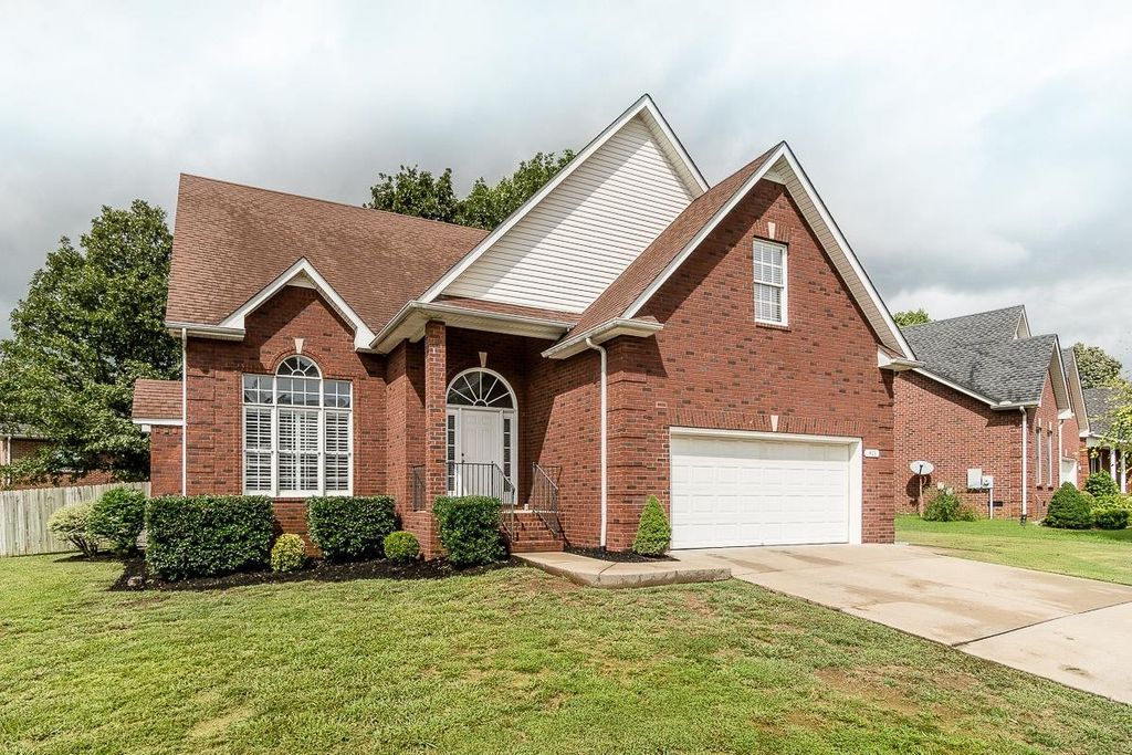 403 Carmel Dr, Murfreesboro, TN 37128