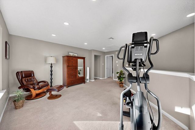 123 Las Medanales Court NE, Rio Rancho, NM 87124