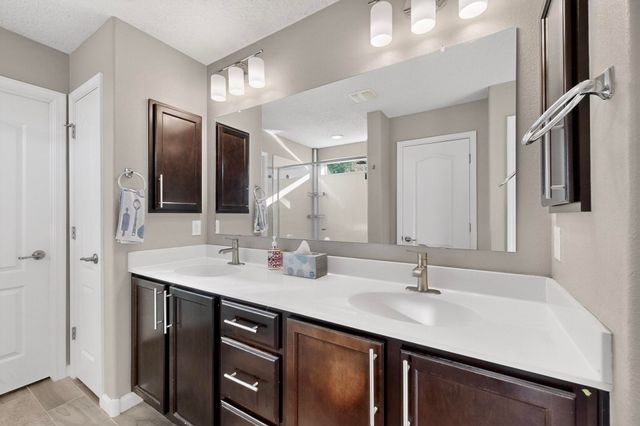 123 Las Medanales Court NE, Rio Rancho, NM 87124